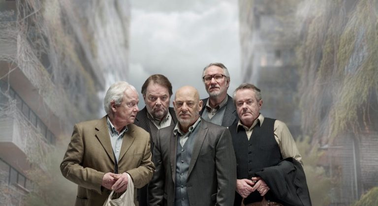 Zoek dekking — theater in Oosterhout