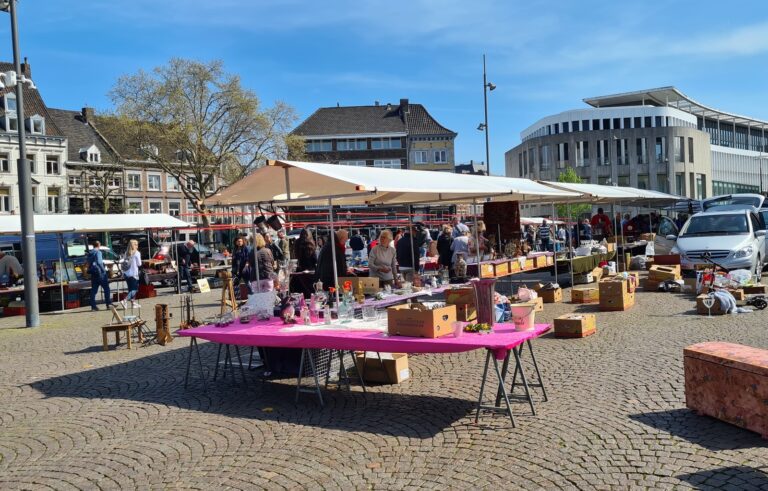 Vrijmibo Brabant Maatjes Oosterhout bij Nieuwe Dag — markt-eten in Oosterhout